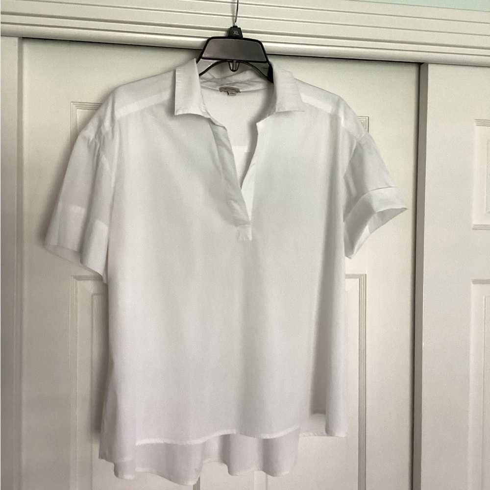 Breezy and cool Cremieux shirt